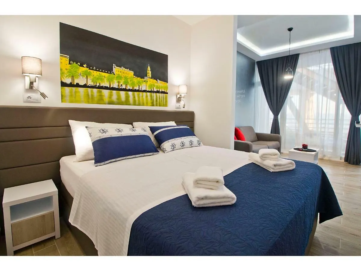 Idro Studio Apartments Directly At The Beach Split Croacia